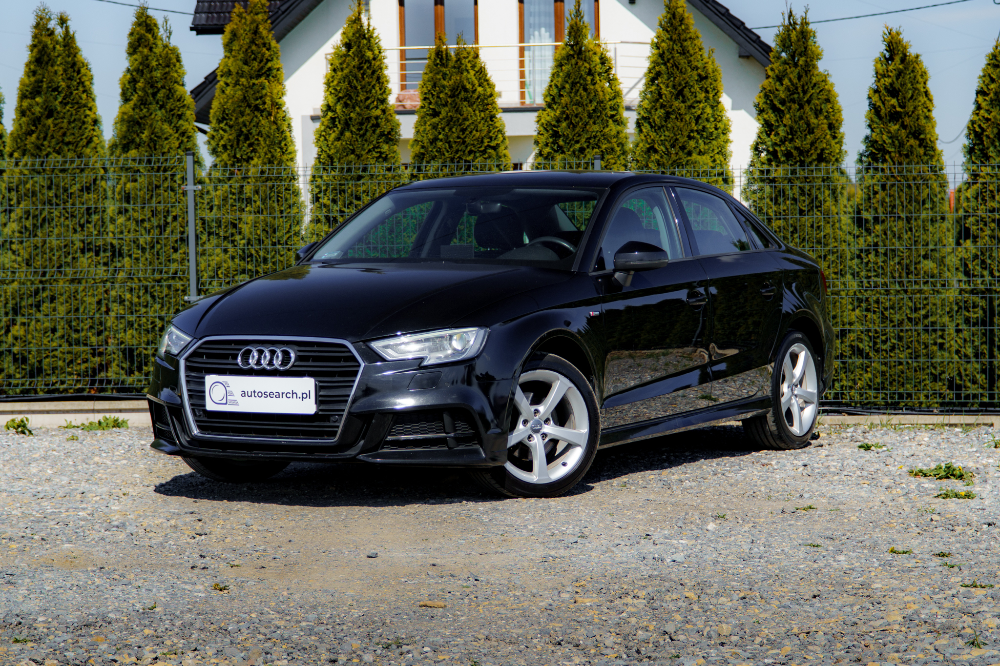 audi-a3-limousine-czarny-1