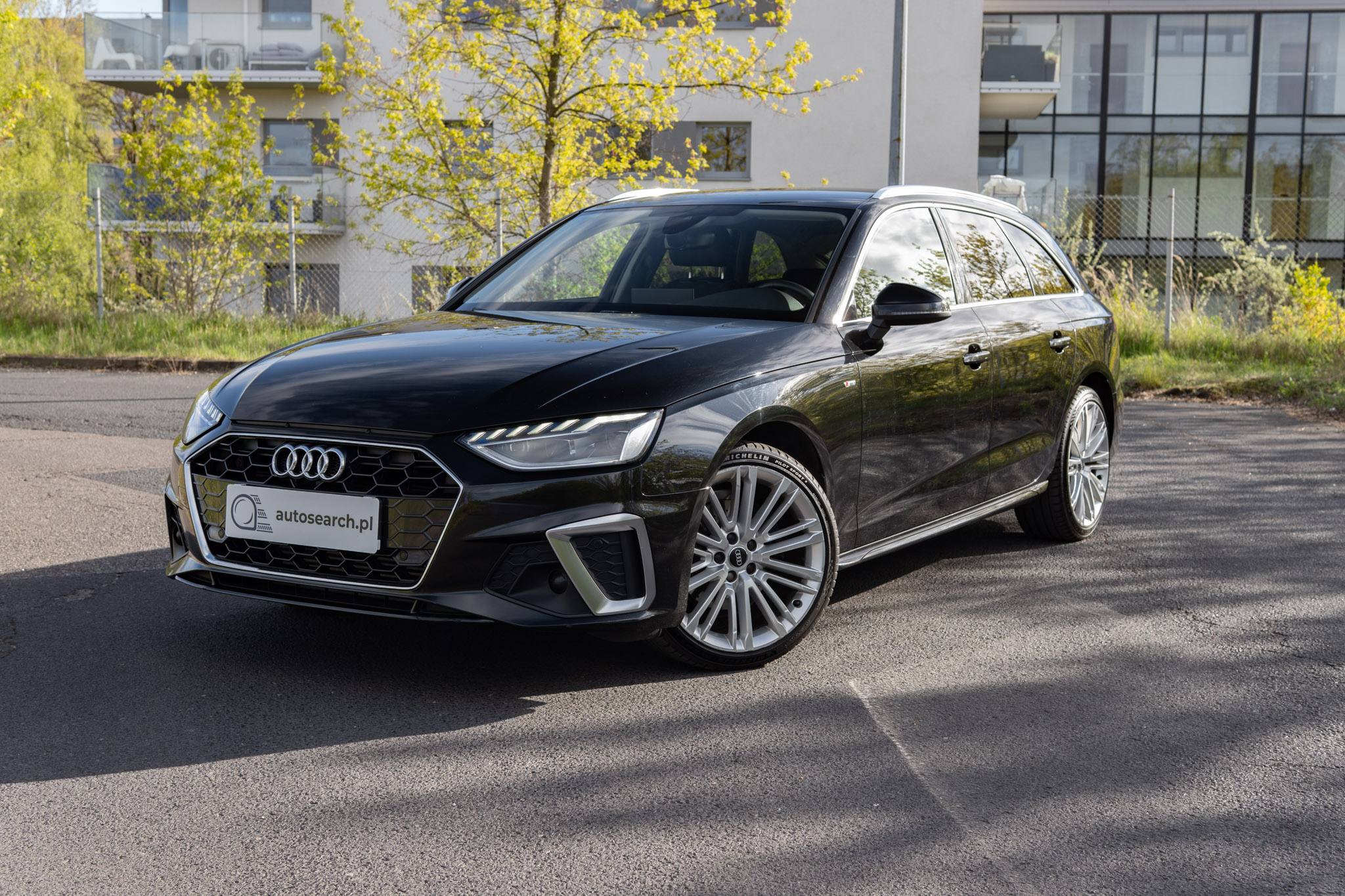 audi-a4-avant-40tfsi-2019-1