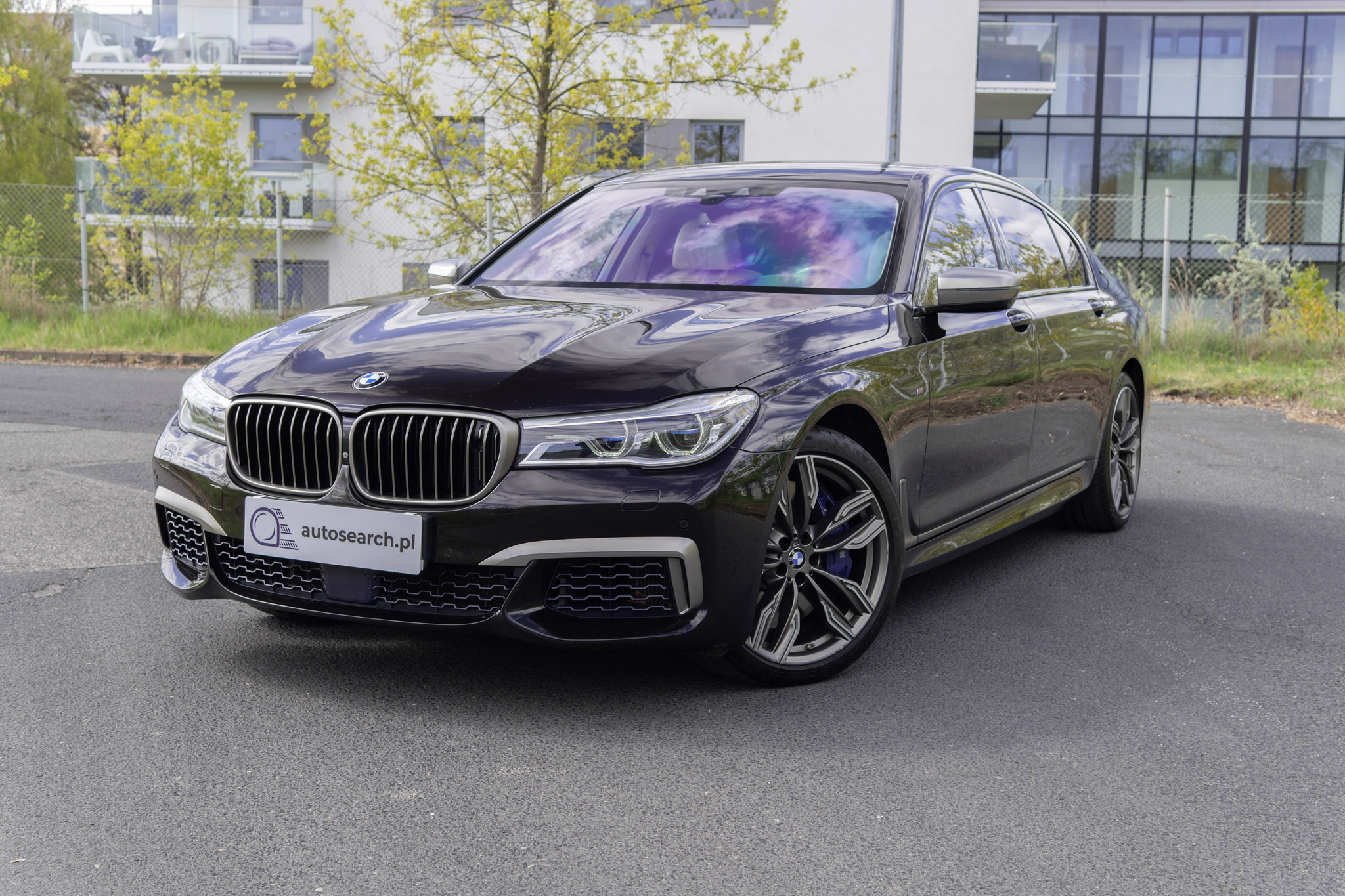 bmw-m760li-6.6-v12-2017-1