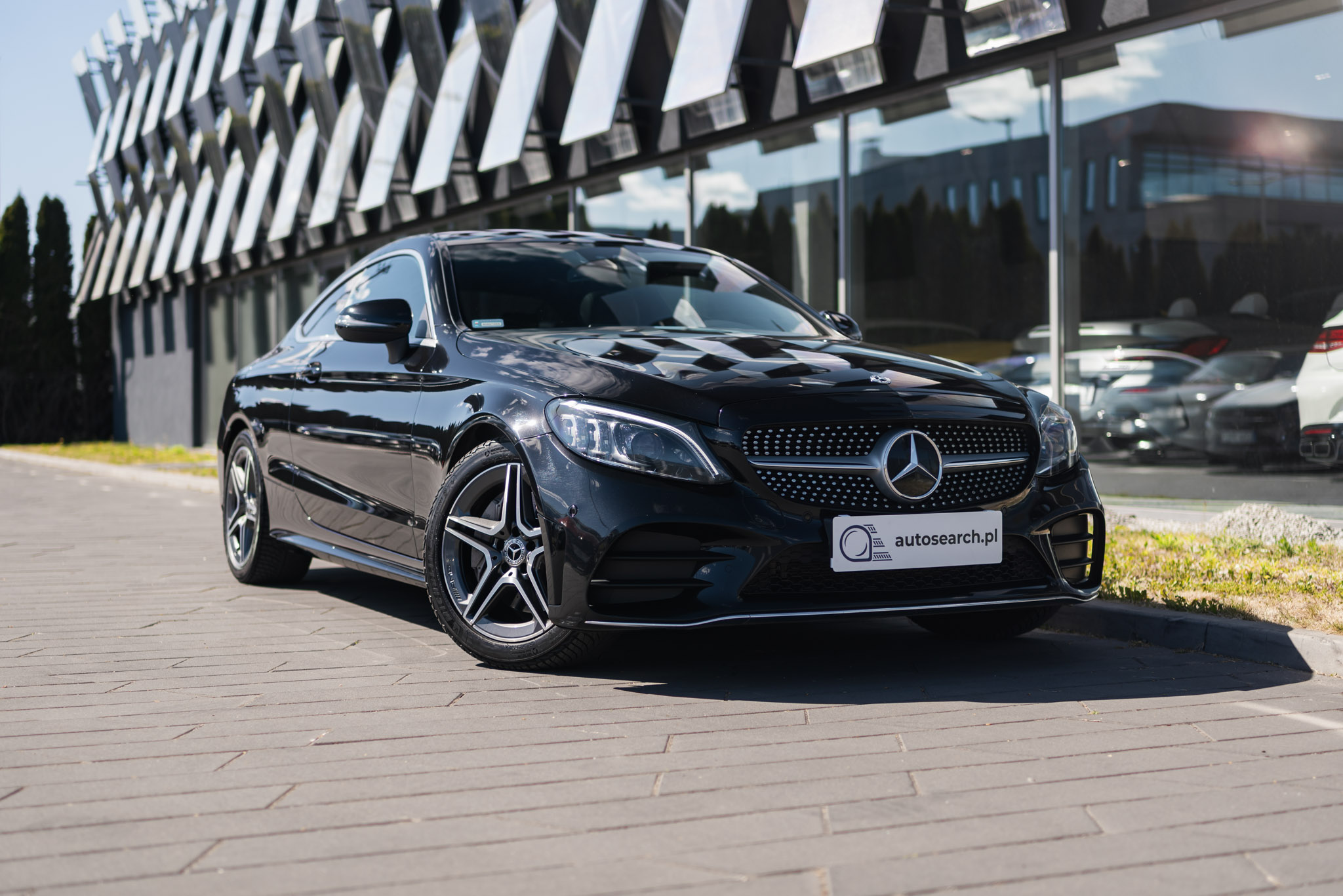 mercedes-benz-c-300-coupe-obsidian-black-2019-1