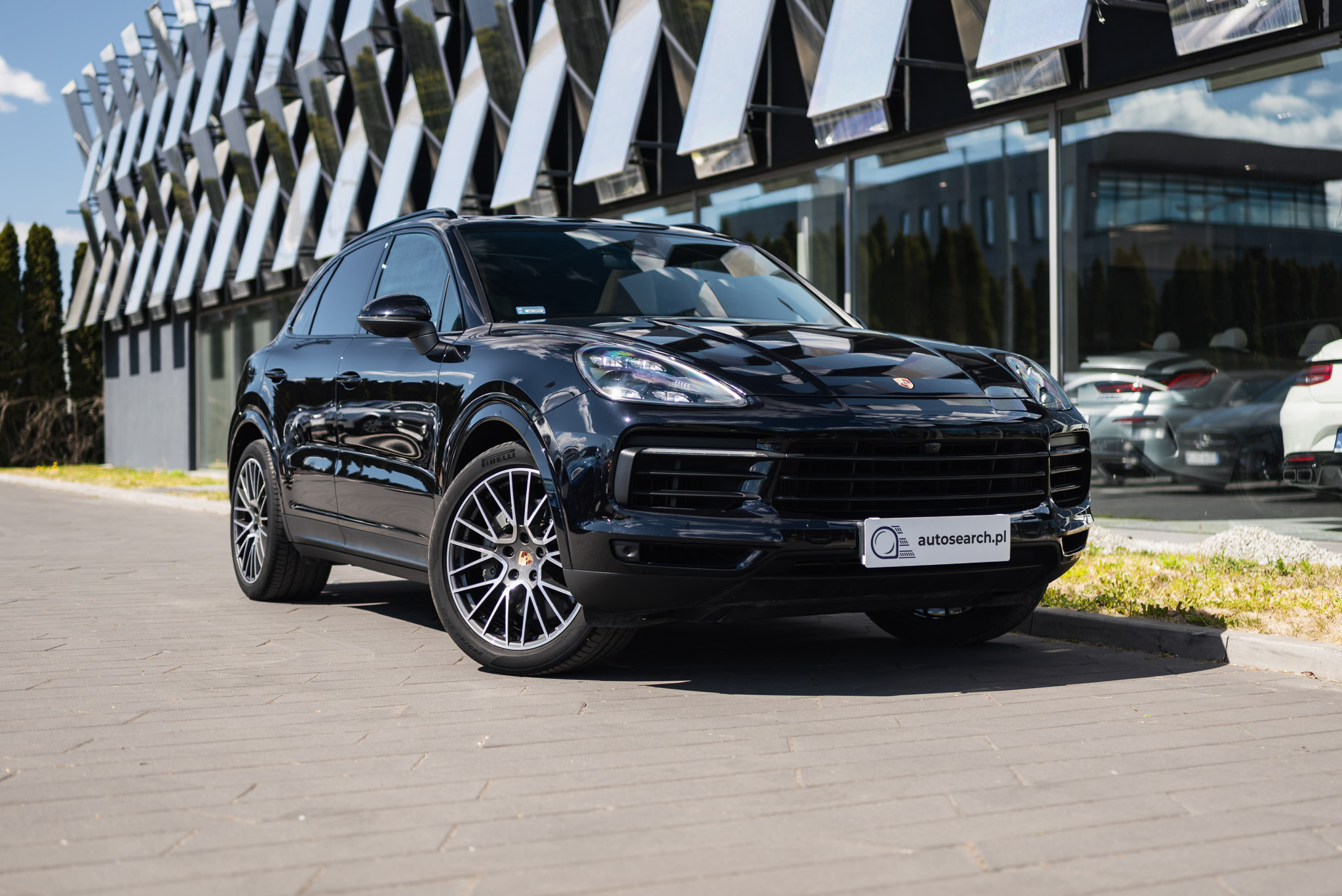 porsche-cayenne-s-jet-black-2017-1