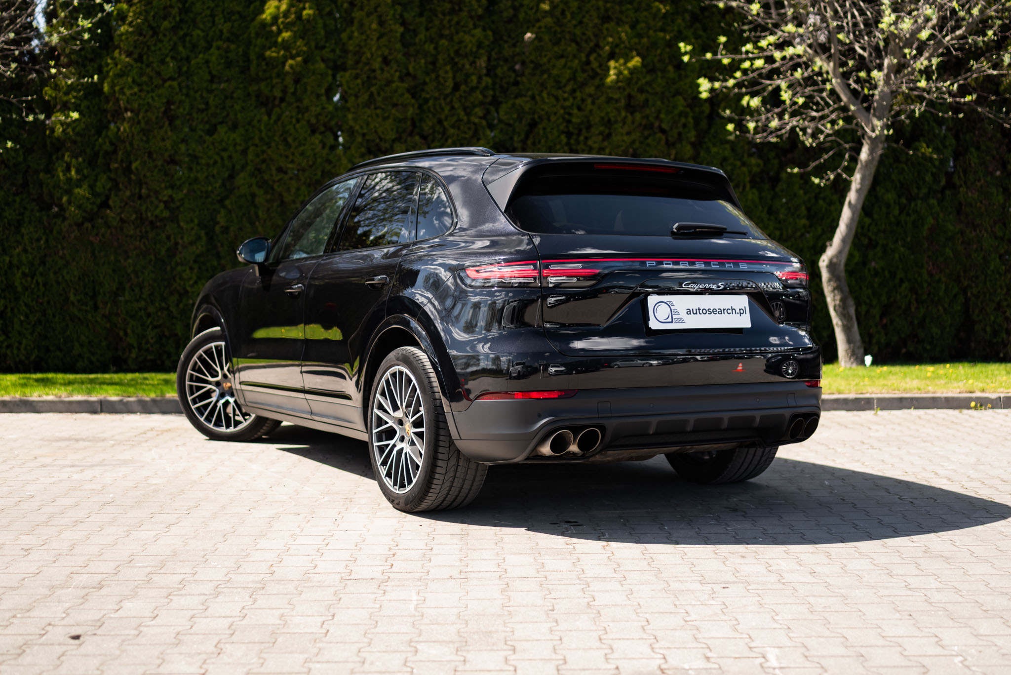 porsche-cayenne-s-jet-black-2017-7
