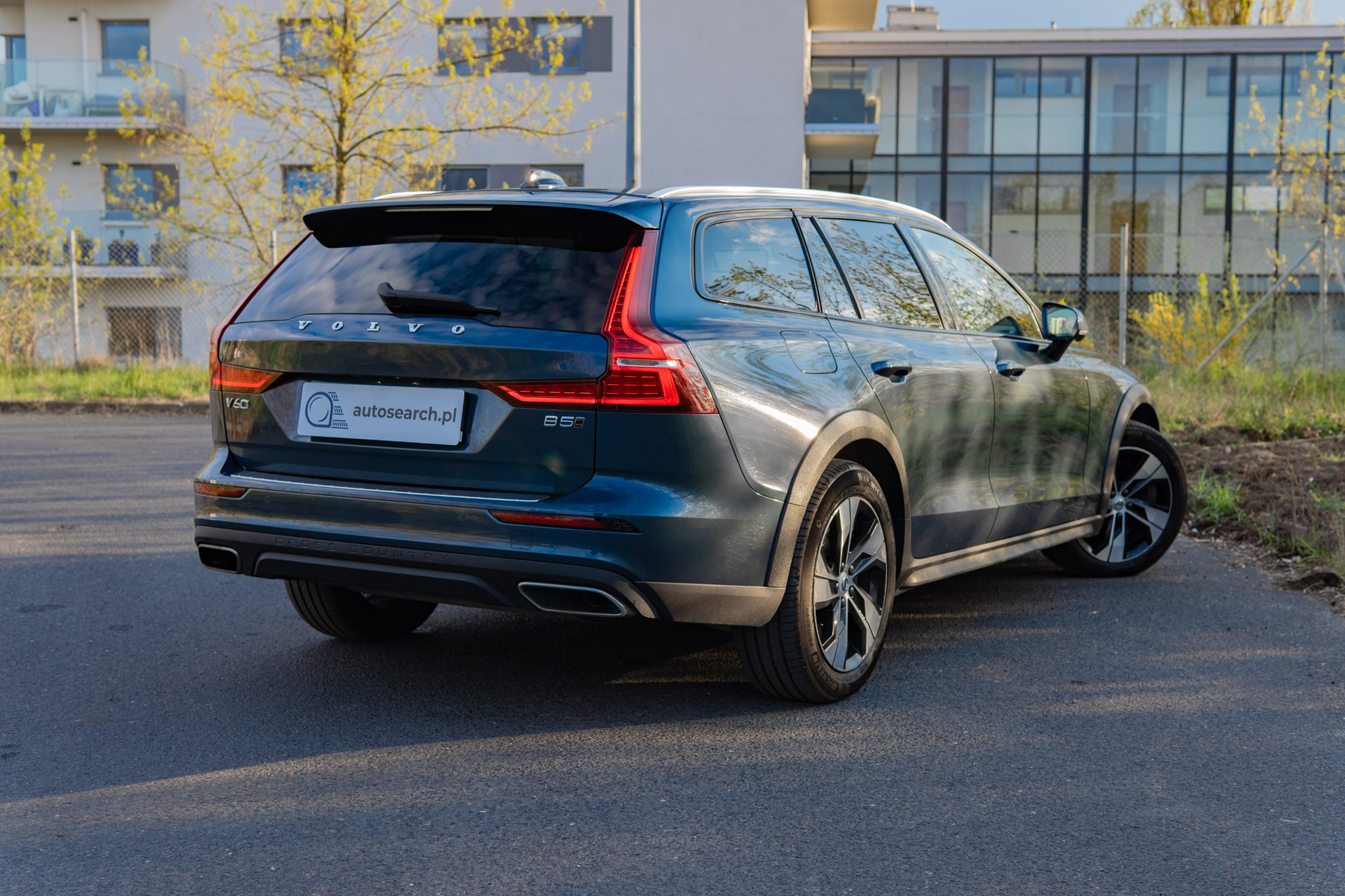 volvo-v60-cross-country-b5-awd-2021-4