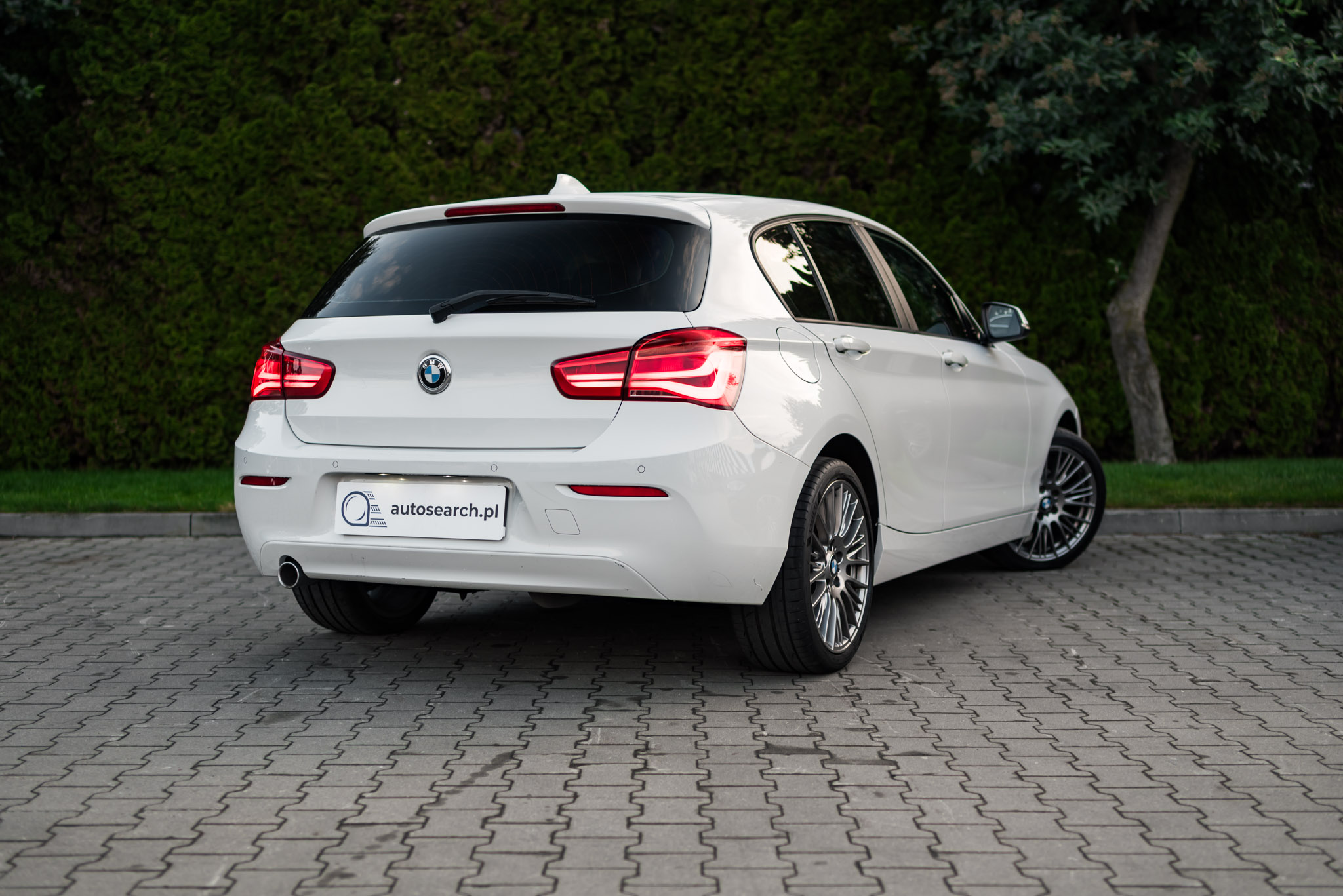 bmw-118d-advantage-alpine-white-2016-4