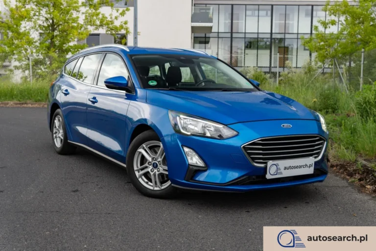 Ford Focus Nasza główna siedziba znajduje się w Warszawie. Posiadamy również oddział w Krakowie. Oferujemy możliwość transportu dowolnego pojazdu pomiędzy naszymi oddziałami. Zapraszamy do zapoznania się z pełną ofertą na stronie autosearch.pl.