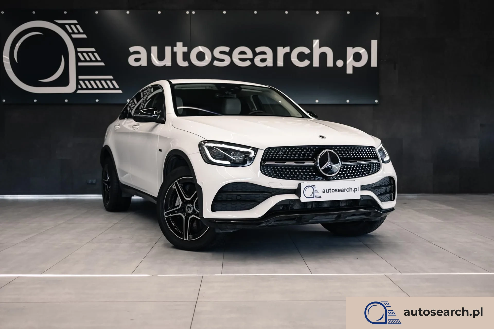 Mercedes-Benz GLC 300 e 4MATIC Coupe Plug-in Hybrid AMG-Line