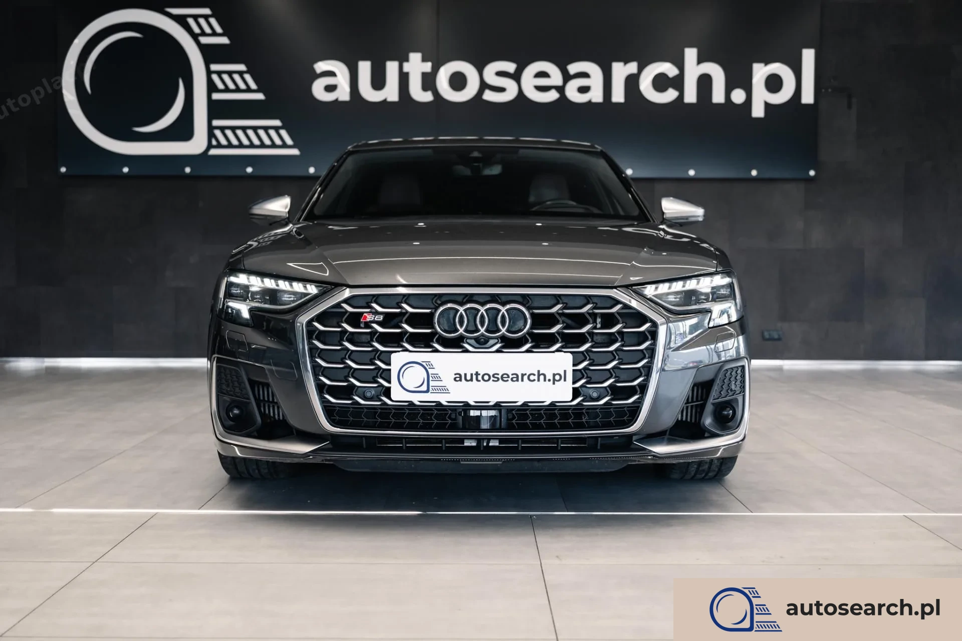 Audi S8 Tiptronic