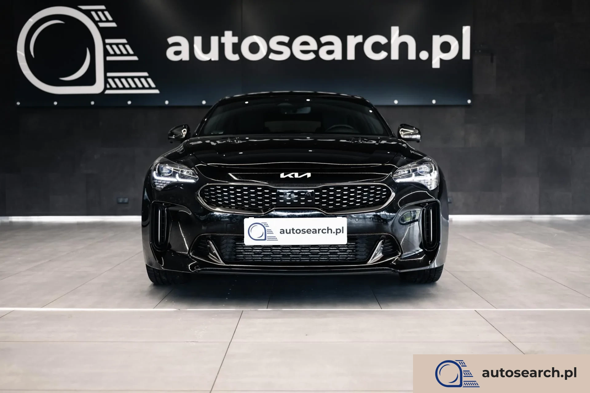 Kia Stinger GT 3.3 T-GDi AWD z 2021 roku.