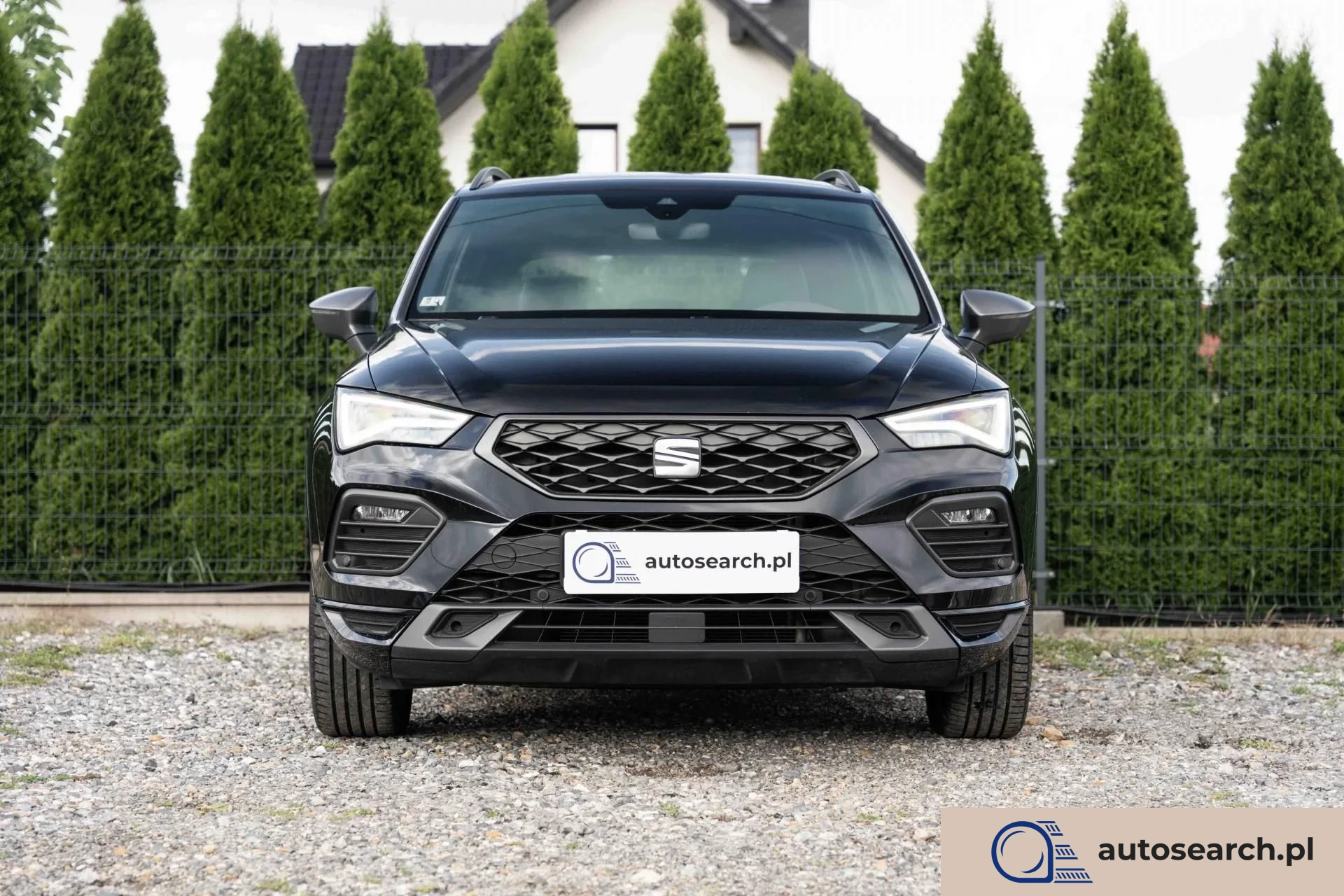 Seat Ateca Nasza główna siedziba znajduje się w Warszawie. Posiadamy również oddział w Katowicach. Oferujemy możliwość transportu dowolnego pojazdu pomiędzy naszymi oddziałami. Zapraszamy do zapoznania się z pełną ofertą na stronie autosearch.pl.