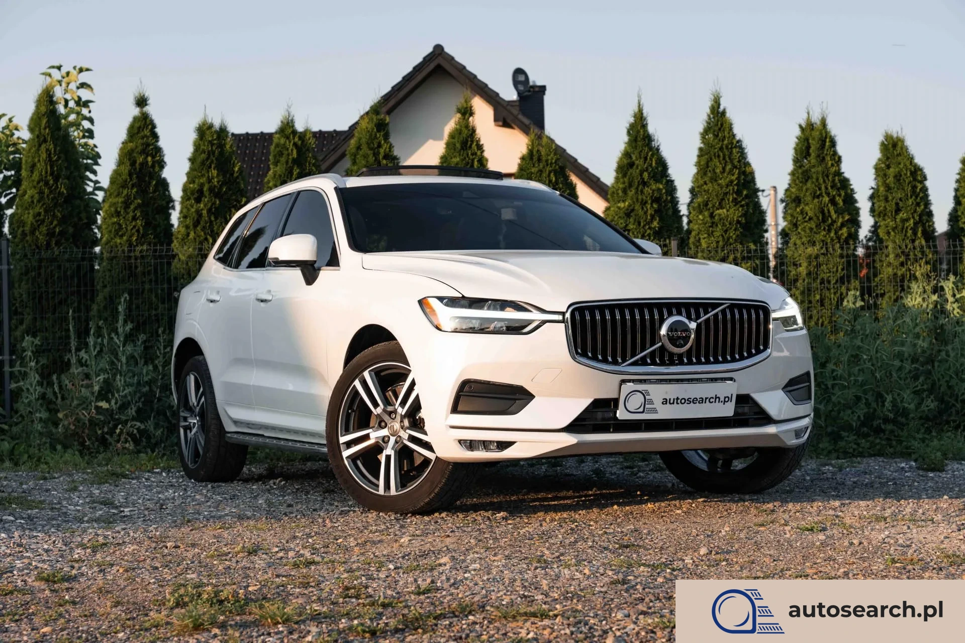 Volvo Xc 60 Nasza główna siedziba znajduje się w Warszawie. Posiadamy również oddział w Katowicach. Oferujemy możliwość transportu dowolnego pojazdu pomiędzy naszymi oddziałami. Zapraszamy do zapoznania się z pełną ofertą na stronie autosearch.pl.