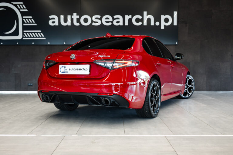 alfa-romeo-giulia-fl-veloce-q4-alfa-red-2023-4