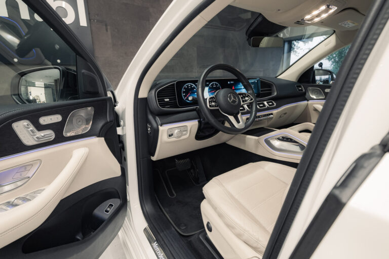 mercedes-gle-400d-4matic-coupe-white-2021-9