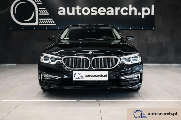 BMW Seria 5 520d xDrive Luxury Line