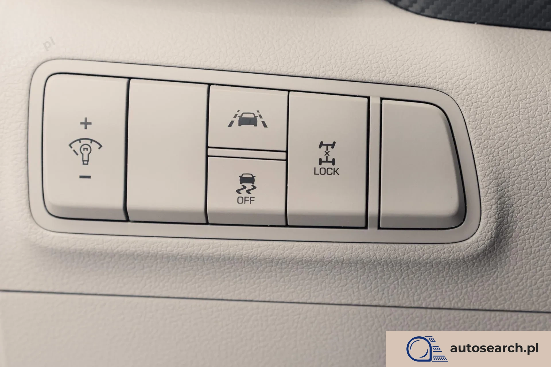 Hyundai Tucson 2.0 GDi HTRAC - zdjęcie 21
