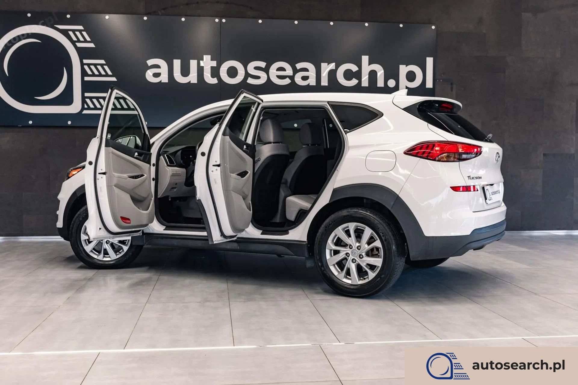 Hyundai Tucson 2.0 GDi HTRAC - zdjęcie 35