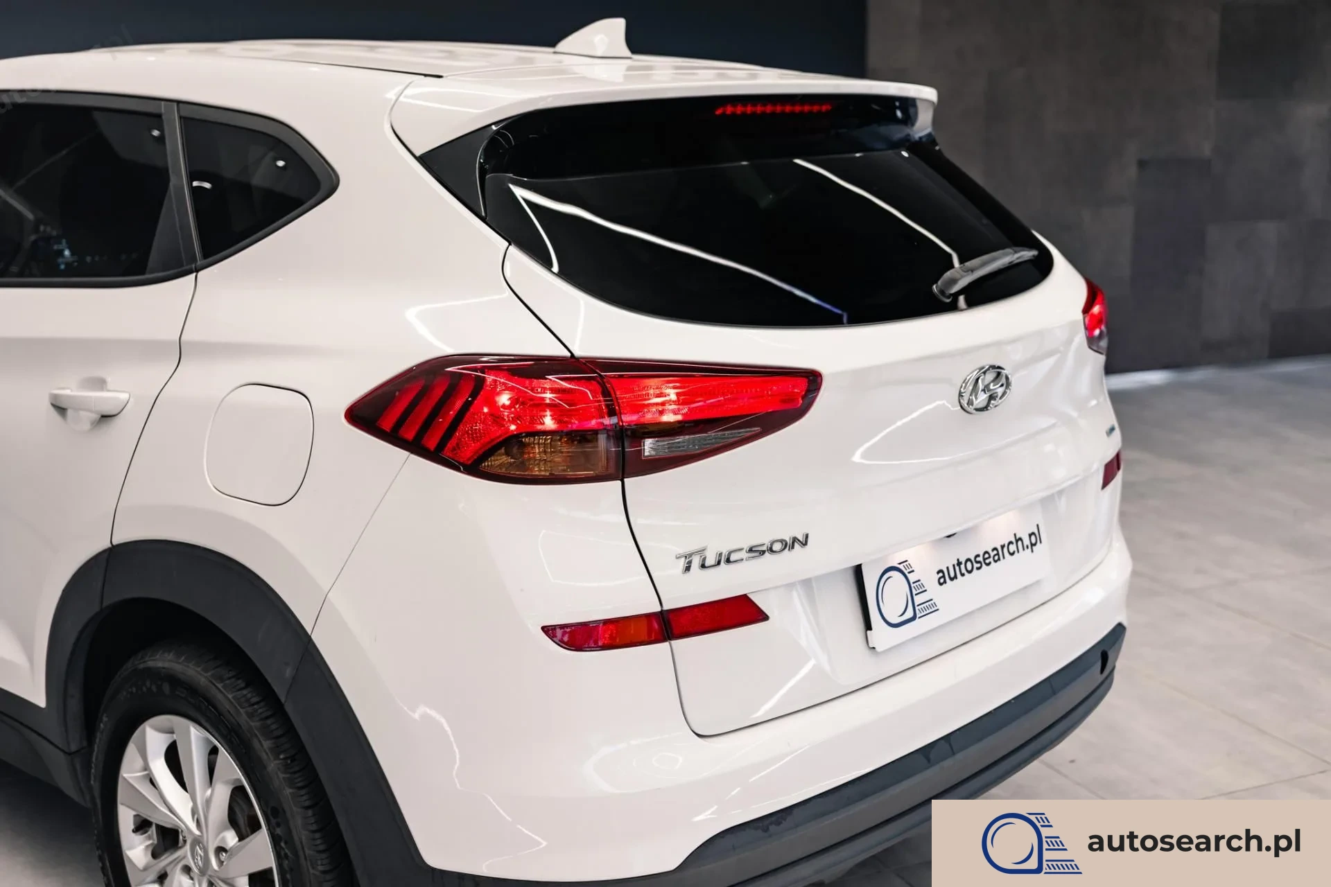Hyundai Tucson 2.0 GDi HTRAC - zdjęcie 36