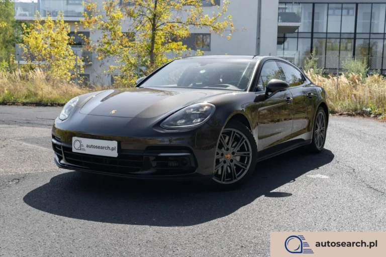 Porsche Panamera 4 E-Hybrid