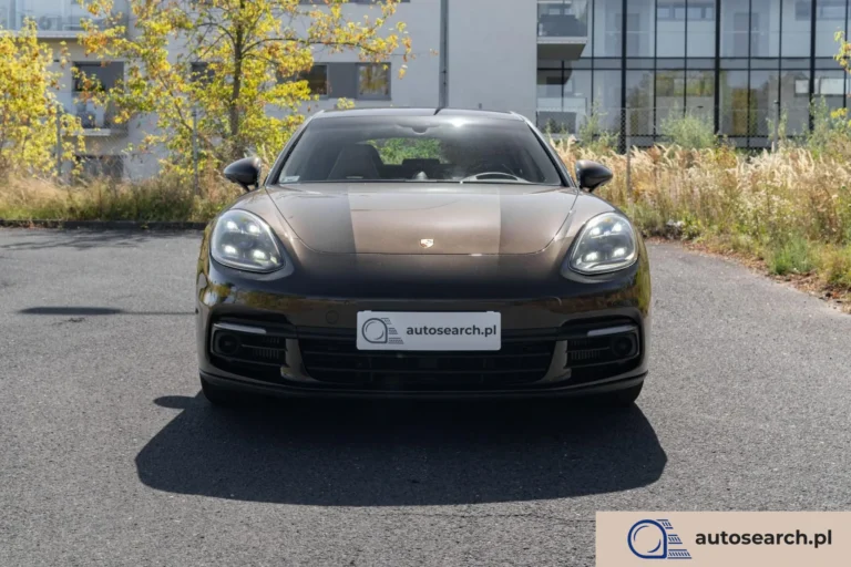 Porsche Panamera 4 E-Hybrid