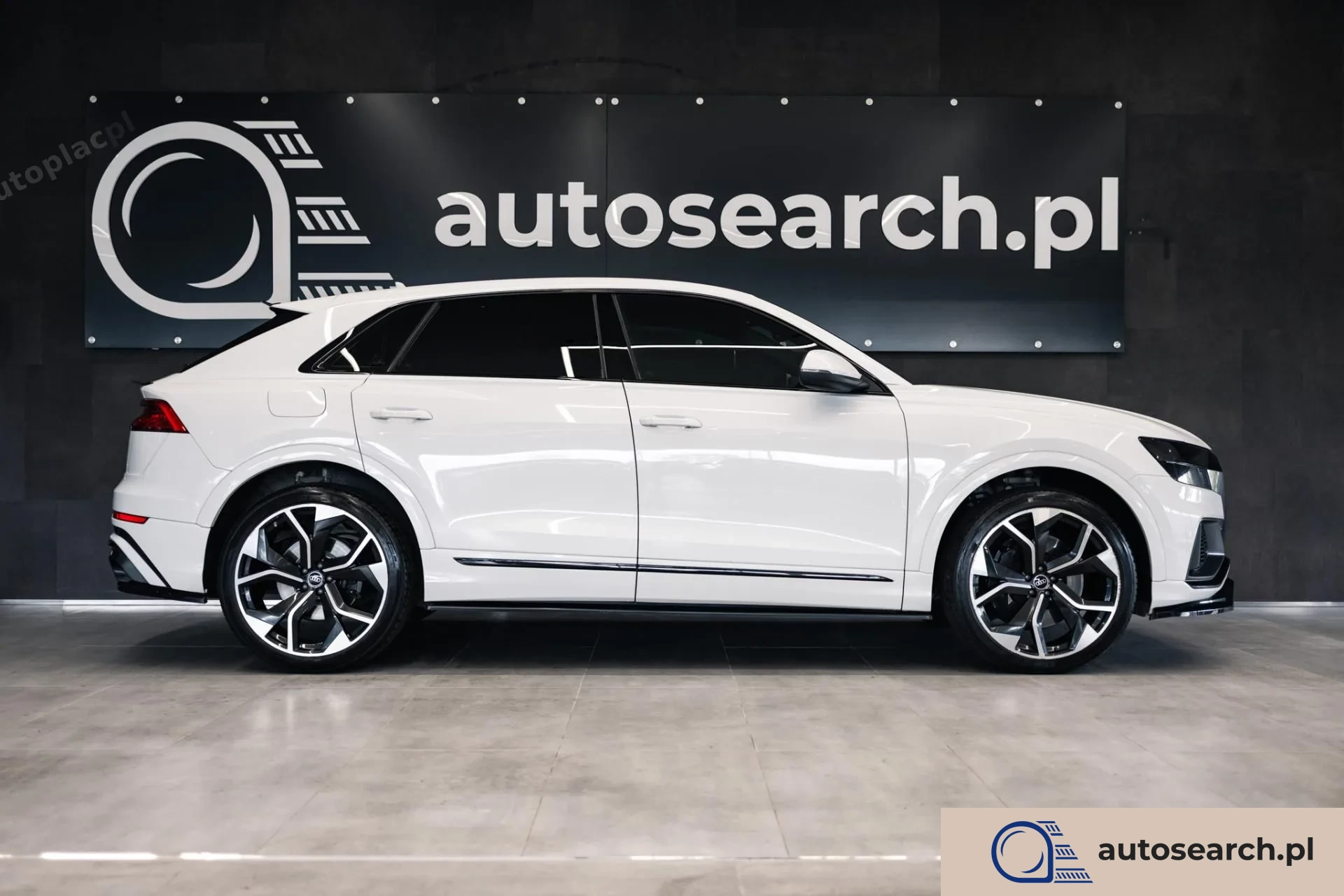 Audi SQ8 - zdjęcie 8