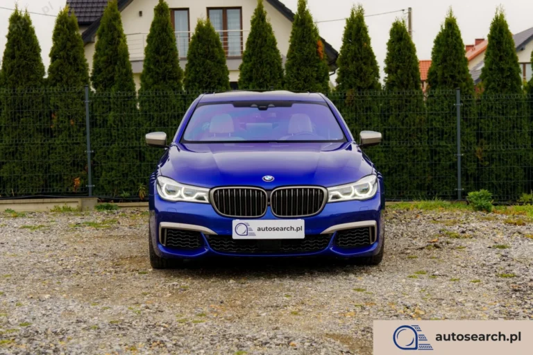 BMW Seria 7 M760Li xDrive z 2017 roku