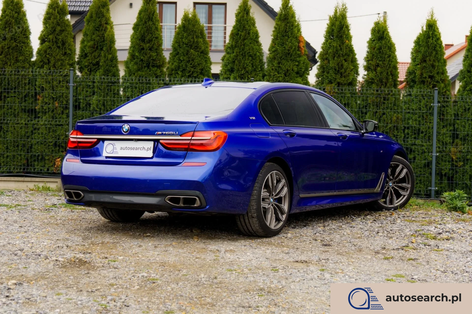 BMW M760Li xDrive - zdjęcie 4