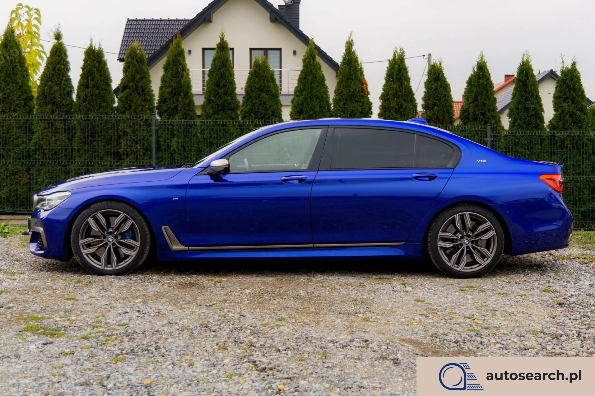 BMW M760Li xDrive - zdjęcie 7