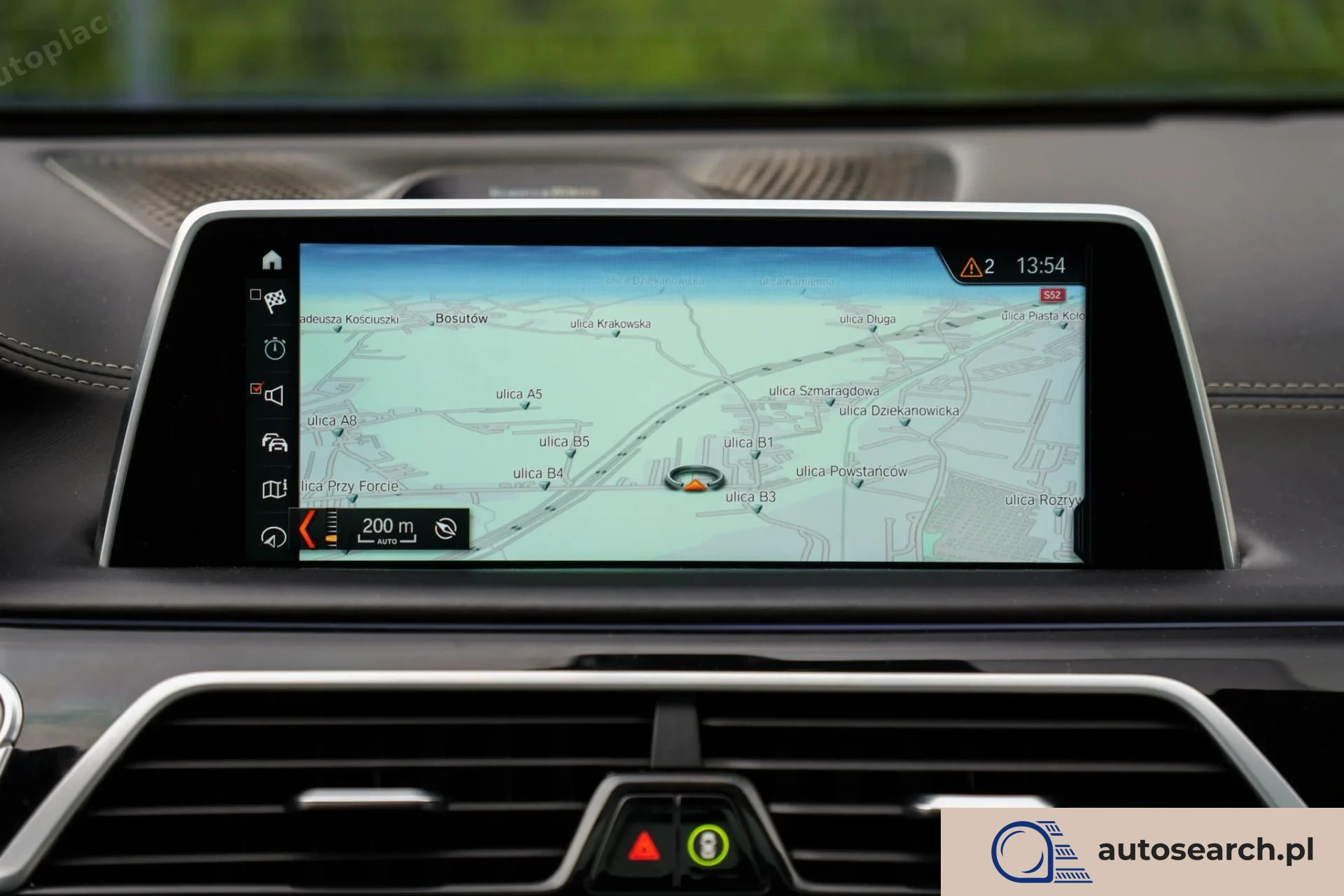 BMW M760Li xDrive - zdjęcie 17