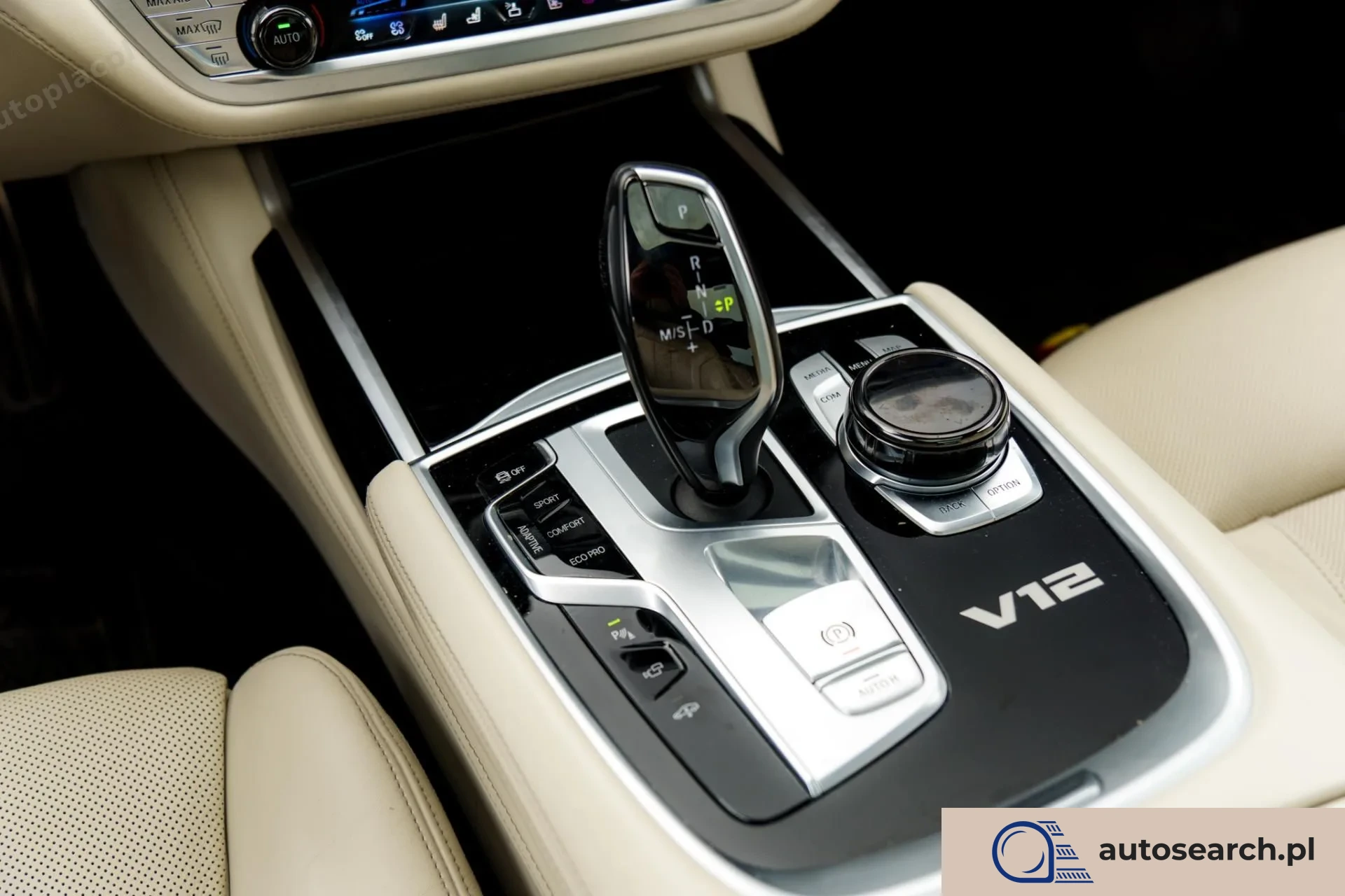 BMW M760Li xDrive - zdjęcie 25