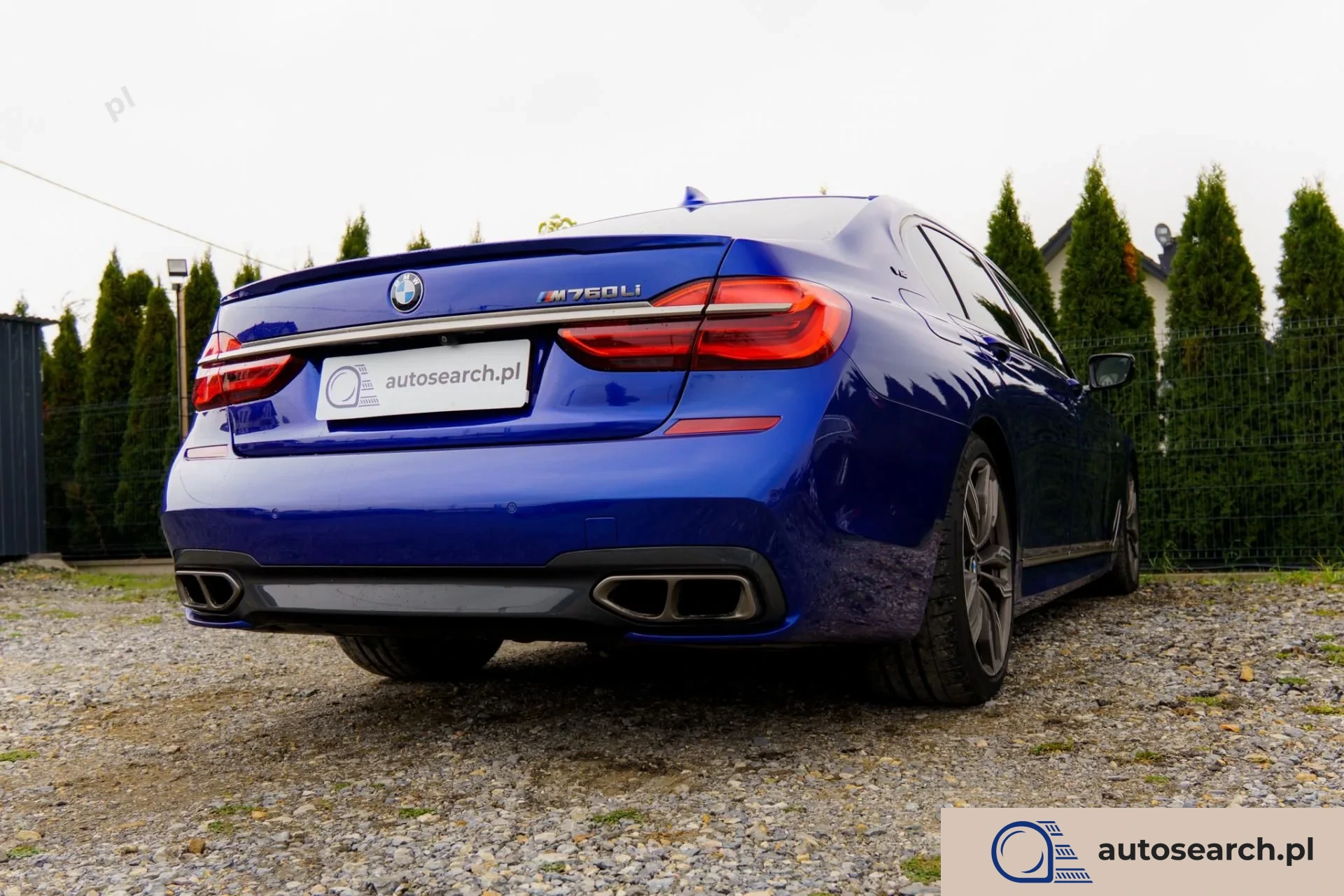 BMW M760Li xDrive - zdjęcie 37