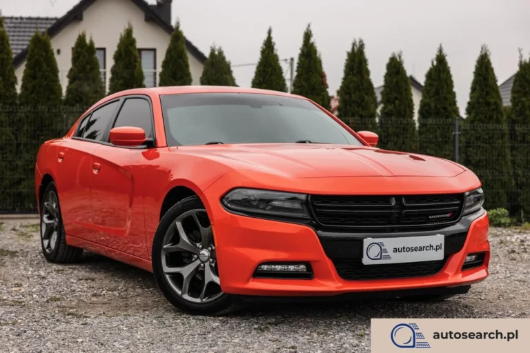 Dodge Charger 3.6 V6 SXT PLUS