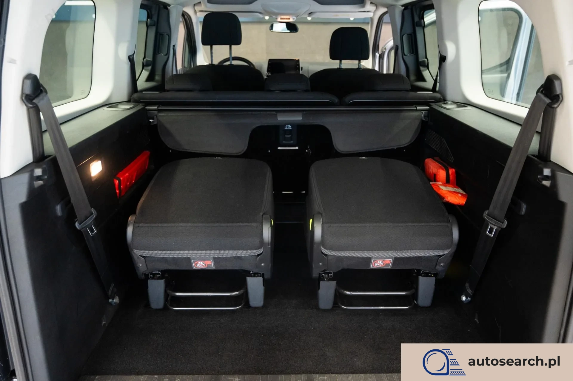Opel Combo Life 1.2 Turbo - zdjęcie 28